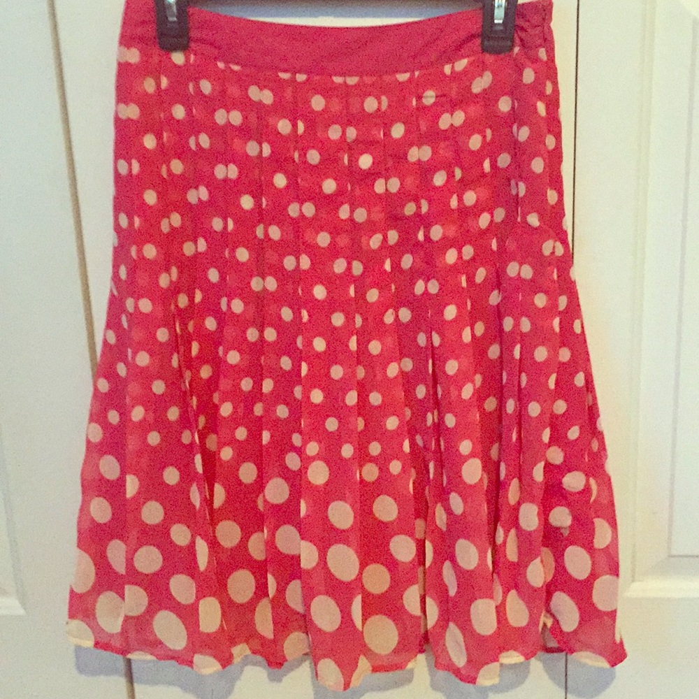 ✨New With Tags! ✨Cute Polka Dot Skirt